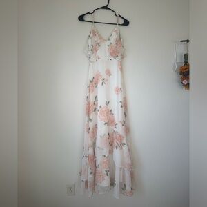 Lulu’s Floral Maxi Dress